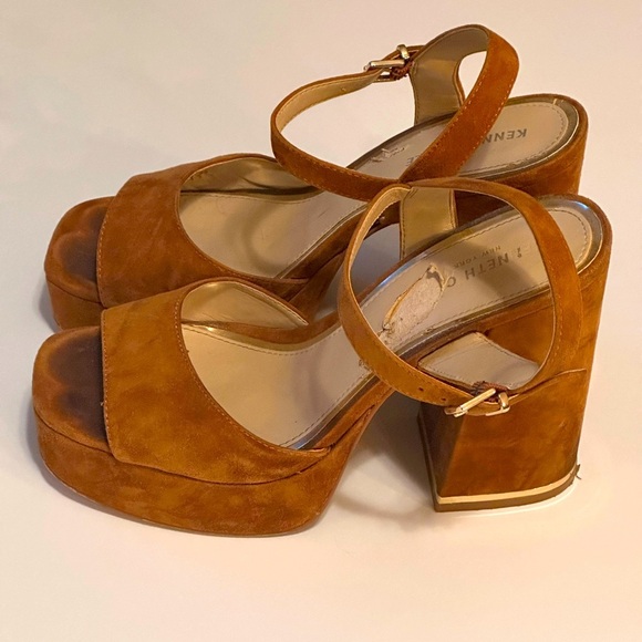 Kenneth Cole New York Dolly 115 Platform Brown Suede Sandals - Picture 1 of 5